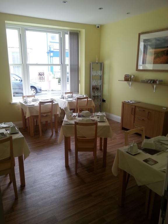 White Rose Guest House Tenby Exterior photo